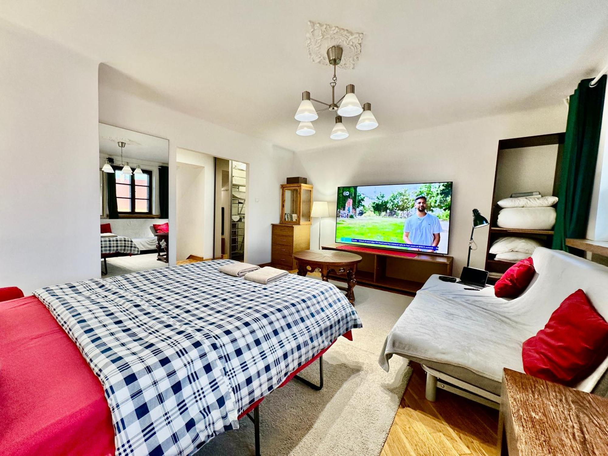 Old Town Best View Wifi 300 Mb/S Huge Screen Netflix Appletv Amazontv Warschau Exterior foto